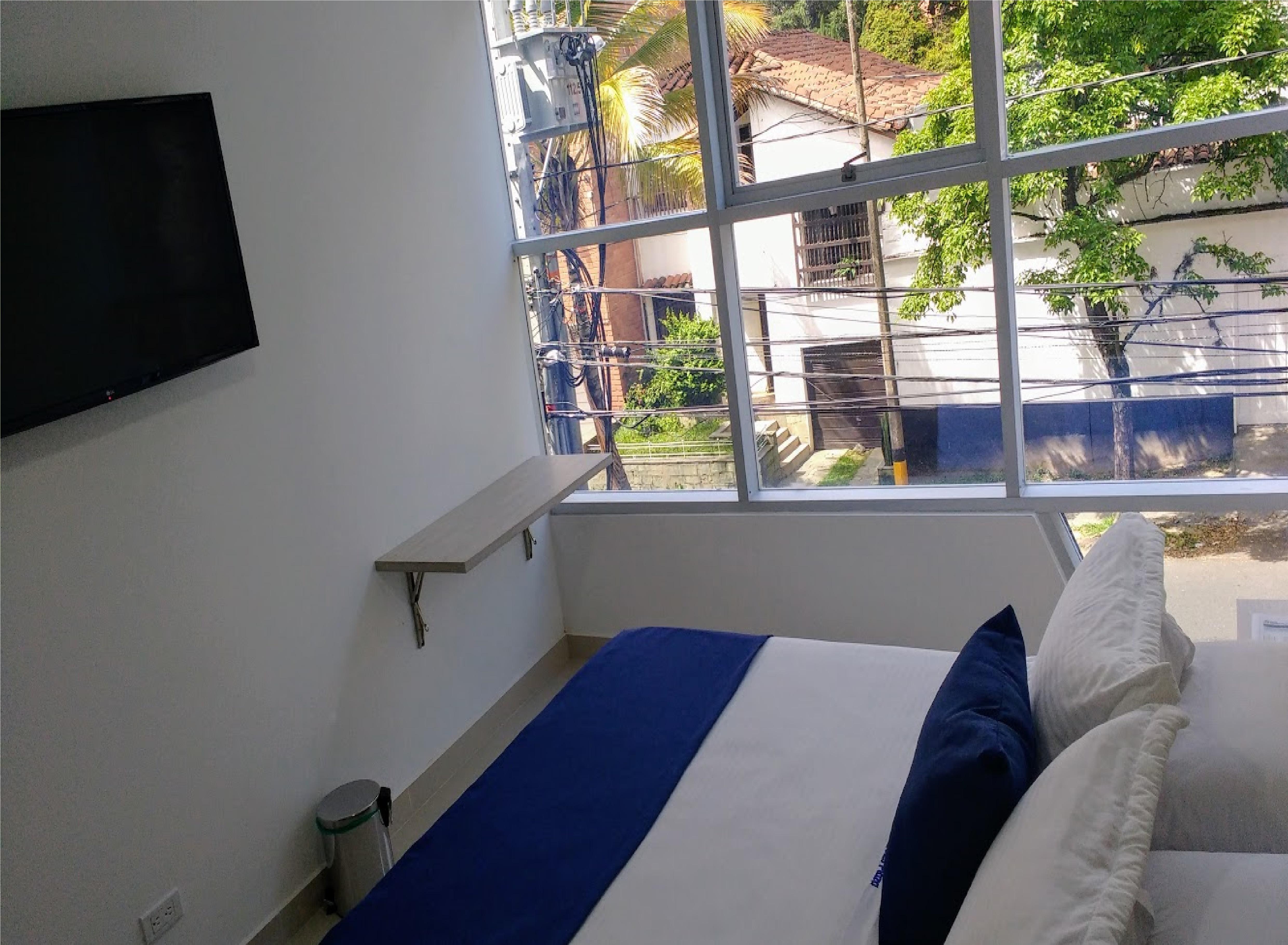 מדיין Hotel Laureles Plaza מראה חיצוני תמונה
