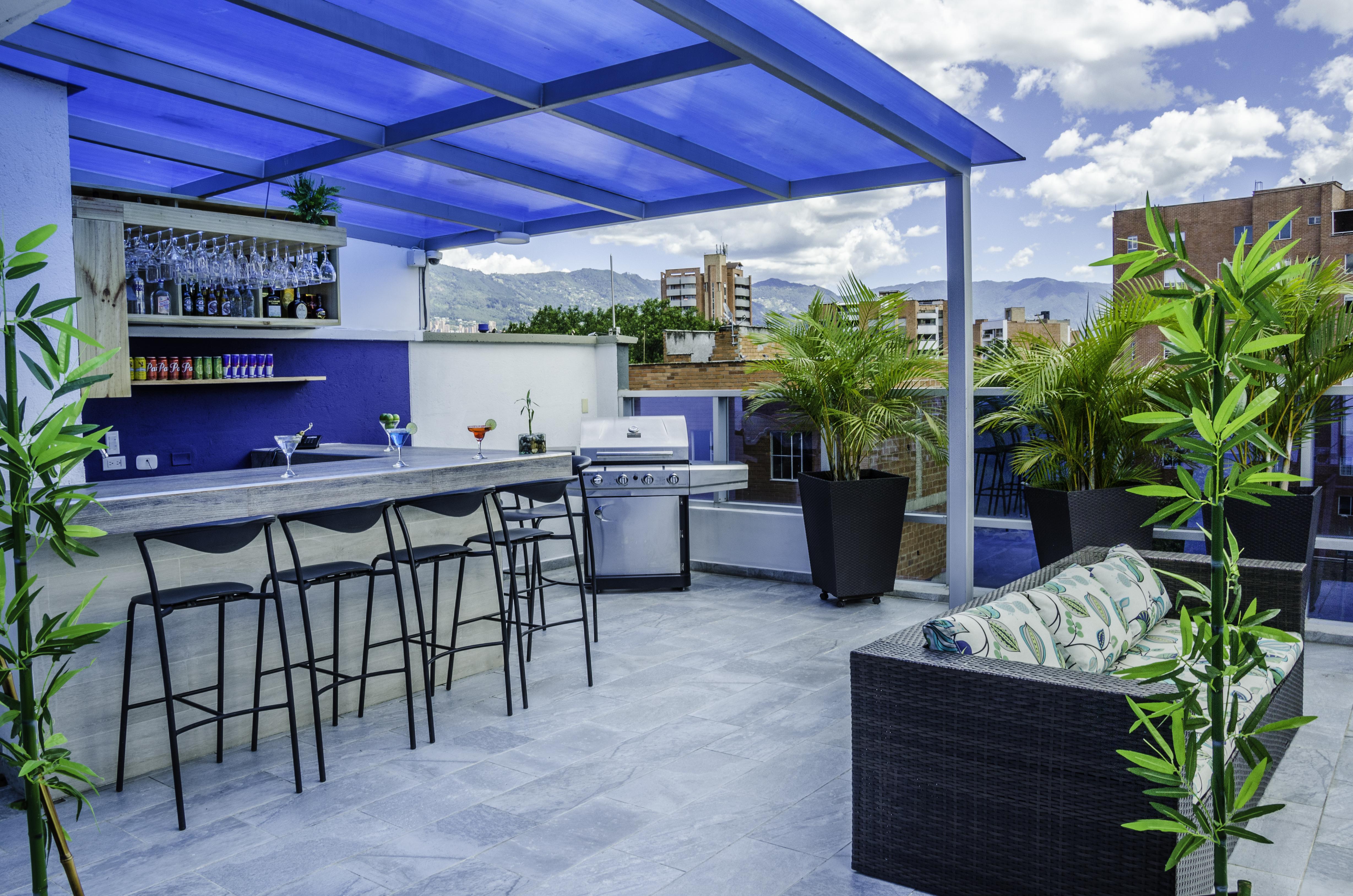 מדיין Hotel Laureles Plaza מראה חיצוני תמונה