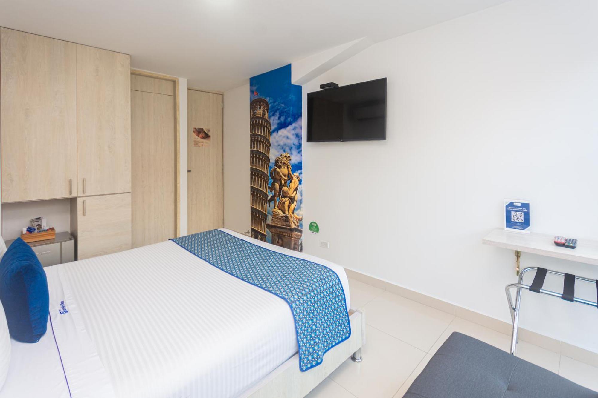 מדיין Hotel Laureles Plaza מראה חיצוני תמונה